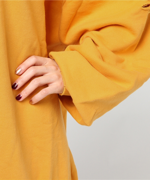 PUNYUS（プニュズ）の「クラッシュスウェット（スウェット・レディース・ホワイト/ブラック/レッド/ピンク/イエロー・4/3）」の10枚目の写真