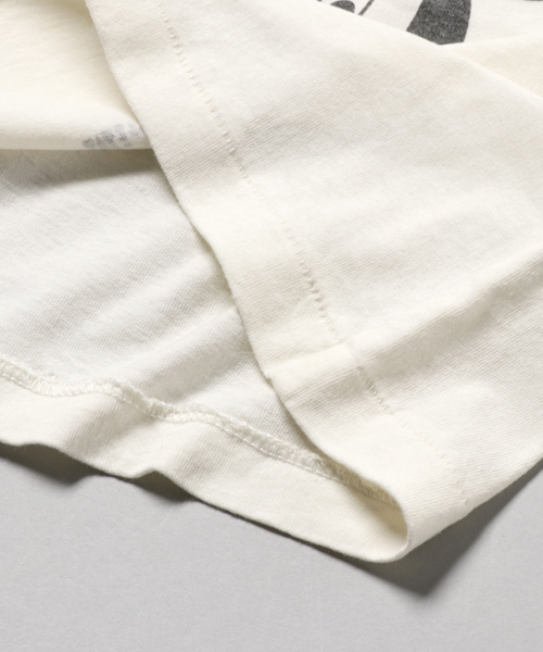 AZUL by moussy（アズールバイマウジー）の「MINNIE 半袖 TEE（Tシャツ/カットソー・キッズ・オフホワイト/ライトブルー・100/110/120/130）」の3枚目の写真