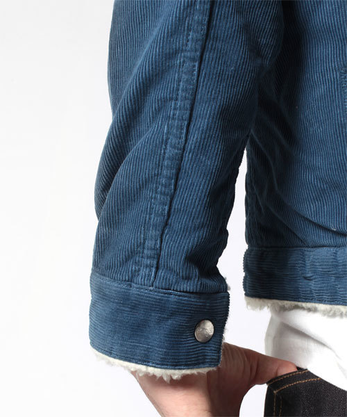 NANO universe(ナノユニバース)の「Wrangler(ラングラー)/ Wrangler別注ボアJKT(ブルゾン・メンズ・ブラック/ベージュ/グレイッシュベージュ/ブルー/ネイビー/ピンク・MEDIUM/LARGE)」の10枚目の写真