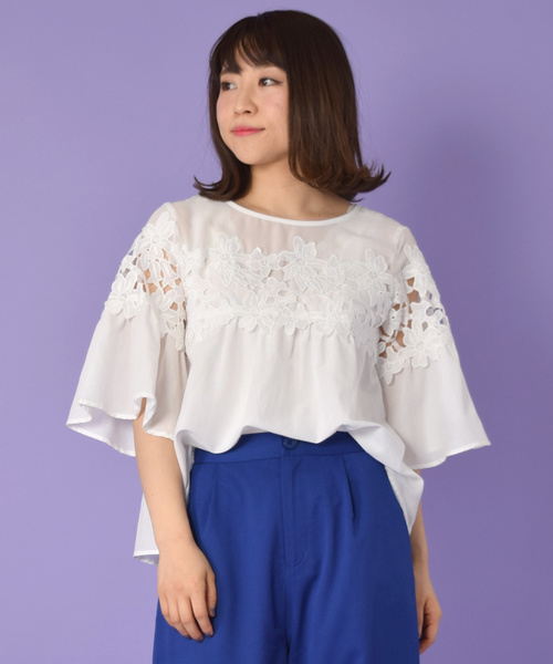 w closet（ダブルクローゼット）の「異素材レース付きシフォンブラウス（シャツ/ブラウス・レディース・オフホワイト/ブラック/オレンジ・FREE）」の2枚目の写真