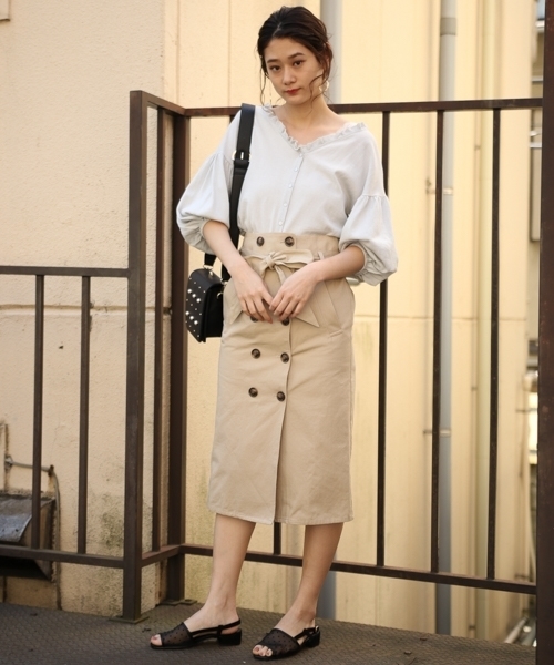 PAGEBOY(ページボーイ)の「2WAYフリルカーディガン(カーディガン/ボレロ・レディース・ライトグレー/ブラック/オフホワイト・FREE)」の18枚目の写真