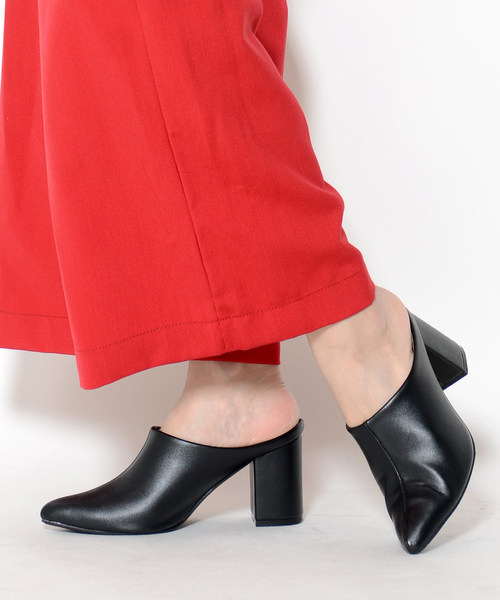 shopnikoniko(ショップニコニコ)の「ポインテッドサボシューズ(サンダル・レディース・ブラック/ベージュ/ブラック系その他/杢グレー・LL/S/M/L)」の2枚目の写真