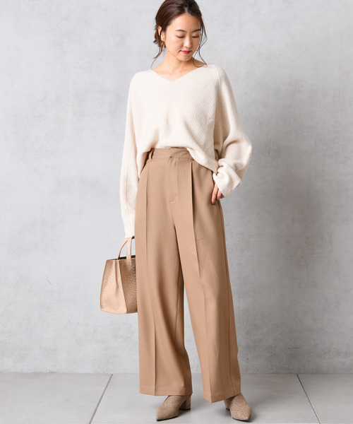 DouDou（ドゥドゥ）の「片畦プルオーバーニット（ニット/セーター・レディース・ライトグレー/オフホワイト/キャメル/レッド・FREE）」の6枚目の写真