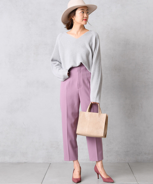 DouDou（ドゥドゥ）の「片畦プルオーバーニット（ニット/セーター・レディース・ライトグレー/オフホワイト/キャメル/レッド・FREE）」の11枚目の写真