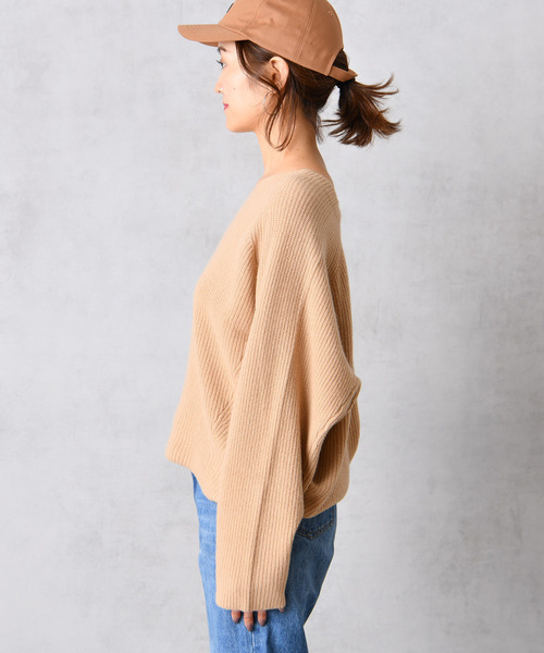 DouDou（ドゥドゥ）の「片畦プルオーバーニット（ニット/セーター・レディース・ライトグレー/オフホワイト/キャメル/レッド・FREE）」の18枚目の写真