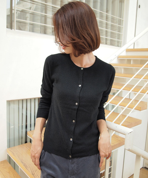 BEAUTY&YOUTH UNITED ARROWS（ビューティーアンドユースユナイテッドアローズ）の「BYBC パラダイスカーディガン　◆（カーディガン/ボレロ・レディース・ブラック/モカ/レッド/ロイヤルブルー/マスタード・フリー）」の2枚目の写真