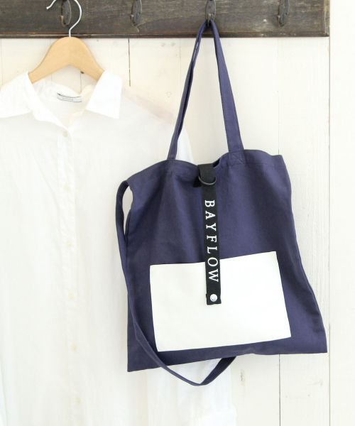 BAYFLOW（ベイフロー）の「ポータブルバッグ（トートバッグ・レディース・ネイビー/ブラウン/グレー/オフホワイト・FREE）」の4枚目の写真