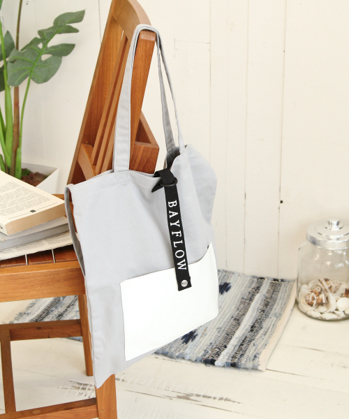 BAYFLOW（ベイフロー）の「ポータブルバッグ（トートバッグ・レディース・ネイビー/ブラウン/グレー/オフホワイト・FREE）」の3枚目の写真