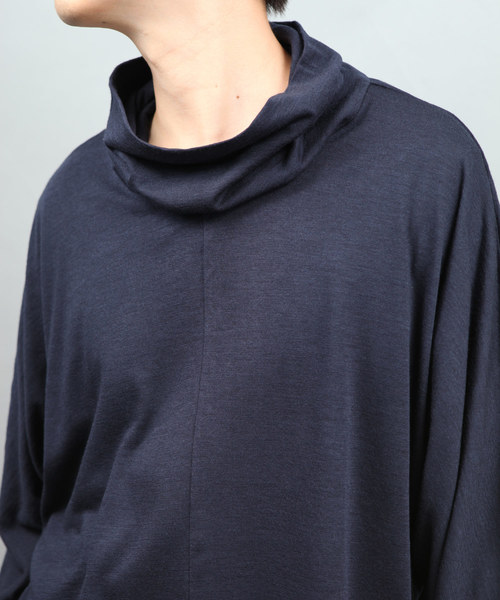 ato（アトウ）の「TURTLENECK PULLOVER（Tシャツ/カットソー・メンズ・ブラック/ブルー/ネイビー/パープル・46/48）」の4枚目の写真