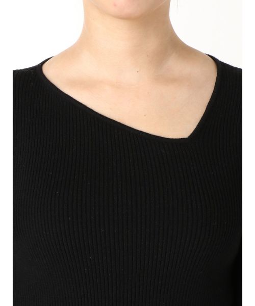 RESEXXY（リゼクシー）の「【WEB限定】アシメデコルテニットトップス（ニット/セーター・レディース・ブラック/ブラウン/カーキ・FREE）」の9枚目の写真