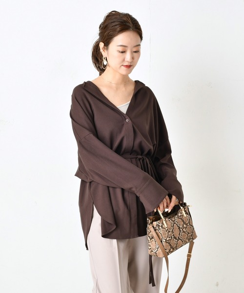 DouDou(ドゥドゥ)の「ベルト付き前開きシャツ3(シャツ/ブラウス・レディース・ダークブラウン/オフホワイト/ミント・FREE)」の7枚目の写真