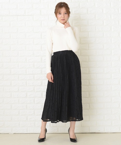 Lace Ladies(レースレディース)の「花柄総レースロング丈プリーツスカート(スカート・レディース・ライトブルー/ブラック/ベージュ/グレー/グリーン・FREE)」の3枚目の写真