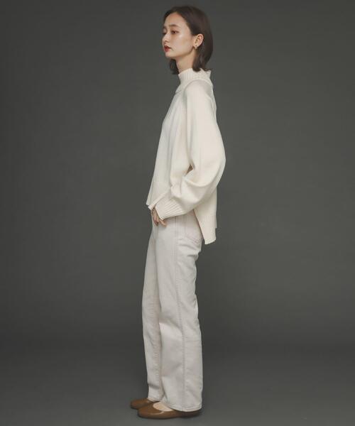 SENSE OF PLACE by URBAN RESEARCH（センスオブプレイスバイアーバンリサーチ）の「ストレッチハイネックルーズセーター（ニット/セーター・レディース・アイボリー/ライトベージュ/ライトカーキ/ブラック/オレンジ/グリーン/パープル・FREE）」の9枚目の写真