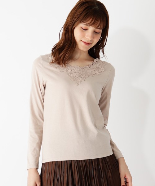 grove（グローブ）の「モチーフレースロングTシャツ（Tシャツ/カットソー・レディース・ブラック/アイボリー/ライトベージュ/ピンク系・01/02/03/04）」の4枚目の写真
