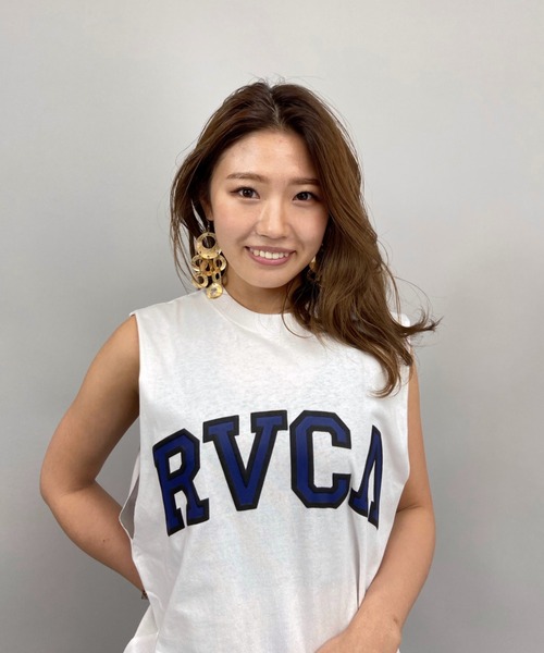 RVCA（ルーカ）の「RVCA/ルーカ  ビッグシルエット  カレッジ風ロゴタンクトップ   BB043-382（タンクトップ・レディース・ホワイト/グレー/カーキ/ブラック・S/XS）」の7枚目の写真