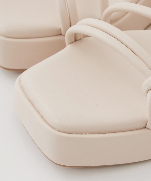 one after another NICE CLAUP（ワンアフターアナザーナイスクラップ）の「スクエアトゥチューブサンダル（サンダル・レディース・アイボリー/ミント・S/M/L/LL）」の16枚目の写真