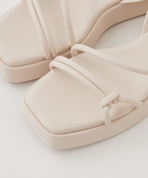 one after another NICE CLAUP（ワンアフターアナザーナイスクラップ）の「スクエアトゥチューブサンダル（サンダル・レディース・アイボリー/ミント・S/M/L/LL）」の17枚目の写真