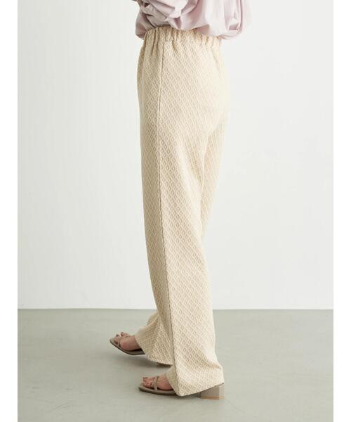 earth music&ecology(アースミュージックアンドエコロジー)の「幾何柄ジャガードパンツ *(その他パンツ・レディース・グレー/ベージュ・FREE)」の12枚目の写真