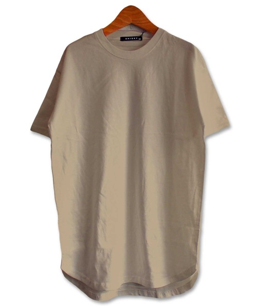 THE CASUAL(カジュアル)の「ビッグシルエット無地ワンピース ロング丈Tシャツ キッズ(ワンピース・キッズ・ミント/ラベンダー/ブラック/杢グレー/ネイビー/チャコール/ベージュ/モカ/カーキ/オフホワイト・160cm/140cm/130cm/120cm/150cm/110cm)」の7枚目の写真