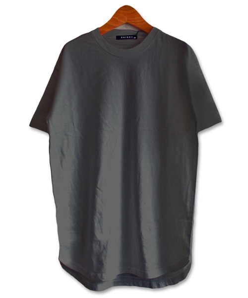 THE CASUAL(カジュアル)の「ビッグシルエット無地ワンピース ロング丈Tシャツ キッズ(ワンピース・キッズ・ミント/ラベンダー/ブラック/杢グレー/ネイビー/チャコール/ベージュ/モカ/カーキ/オフホワイト・160cm/140cm/130cm/120cm/150cm/110cm)」の1枚目の写真