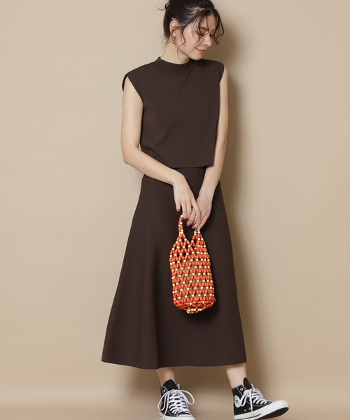 N.（N. Natural Beauty Basic）（エヌエヌナチュラルビューティーベーシック）の「◆ハイネックノースリーブセットアップ（ワンピース・レディース・パープル/ブラウン/グリーン/グレイッシュベージュ・MEDIUM）」の2枚目の写真