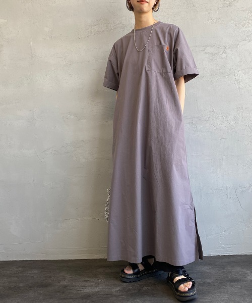 UNIVERSAL OVERALL（ユニバーサルオーバーオール）の「[UNIVERSAL OVERALL/ユニバーサルオーバーオール] 別注 マキシ丈素材切り替えワンピース（ワンピース・レディース・ブラック/ライトカーキ/チャコール・F）」の13枚目の写真