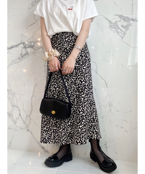 JUMELLE（ジュメロ）の「ブラックフラワーバッグ（ショルダーバッグ・レディース・A・FREE）」の22枚目の写真