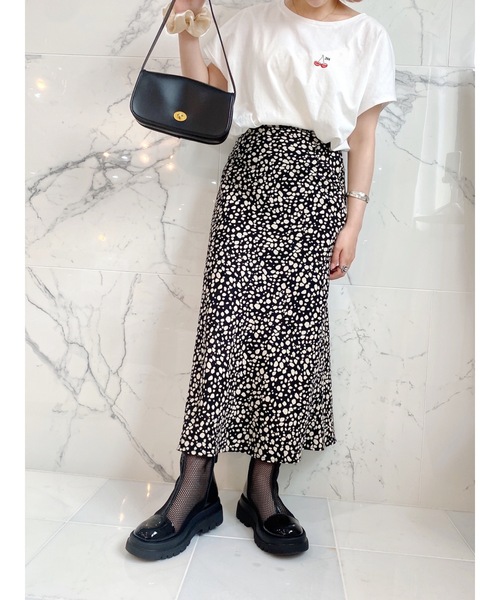 JUMELLE（ジュメロ）の「ブラックフラワーバッグ（ショルダーバッグ・レディース・A・FREE）」の13枚目の写真