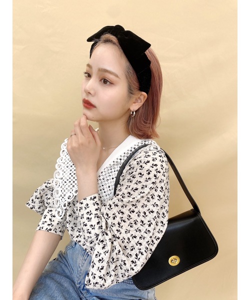 JUMELLE（ジュメロ）の「ブラックフラワーバッグ（ショルダーバッグ・レディース・A・FREE）」の17枚目の写真