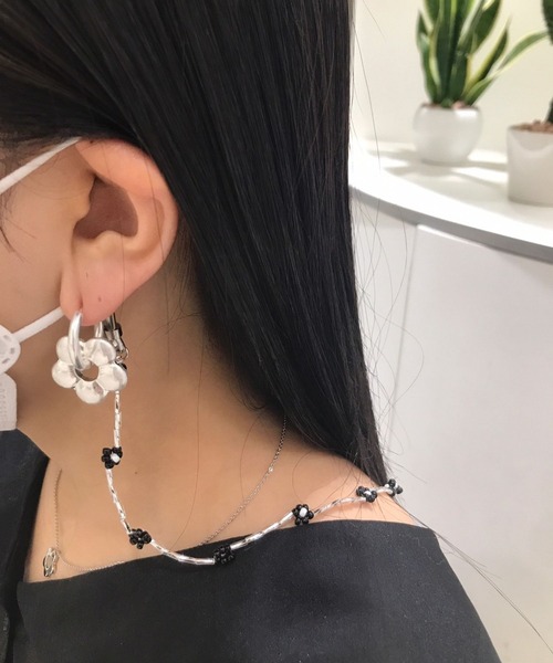 Me%(ミィパーセント)の「タケビーズマルチストラップ(ネックレス・レディース・ホワイト/サックスブルー/ブラック・FREE)」の1枚目の写真