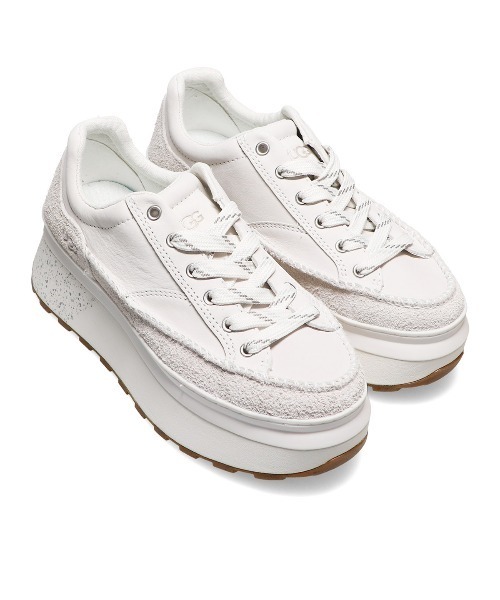 UGG（アグ）の「UGG Marin Lace / アグ マリン レース（スニーカー・レディース・グレー/ブラック/ブラウン/ホワイト・23.0cm/23.5cm/24.0cm/24.5cm/25.0cm）」の2枚目の写真