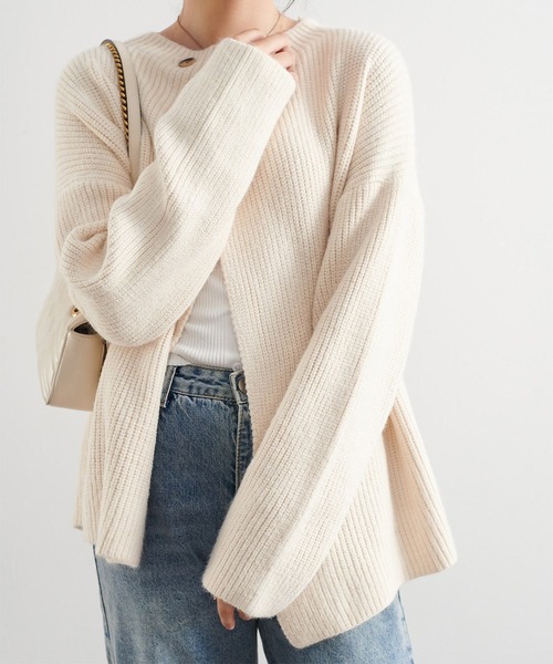 solleim(ソルレム)の「フロントボタンニットカーディガン(カーディガン/ボレロ・レディース・ベージュ/アイボリー・M)」の3枚目の写真