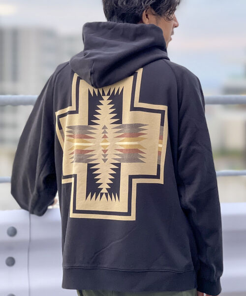 PENDLETON（ペンドルトン）の「【PENDLETON/ペンドルトン】バックプリント フーディ ラグラン プルオーバー パーカー 1475-5006（パーカー・メンズ・ブラック/キャメル/アイボリー・MEDIUM/LARGE）」の21枚目の写真