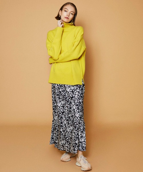 emmi（エミ）の「【emmi atelier】フラワープリントナロースカート（スカート・レディース・ブラック/レッド・0/1）」の14枚目の写真