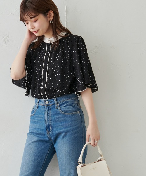 natural couture（ナチュラルクチュール）の「パール釦ポイントバイカラーフレア5分袖ブラウス（シャツ/ブラウス・レディース・アイボリー/カーキ/ピンクベージュ/その他1/その他2/その他3・FREE）」の5枚目の写真