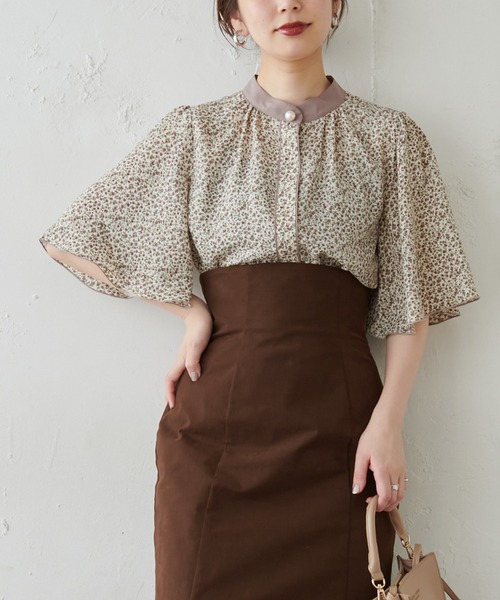 natural couture（ナチュラルクチュール）の「パール釦ポイントバイカラーフレア5分袖ブラウス（シャツ/ブラウス・レディース・アイボリー/カーキ/ピンクベージュ/その他1/その他2/その他3・FREE）」の6枚目の写真