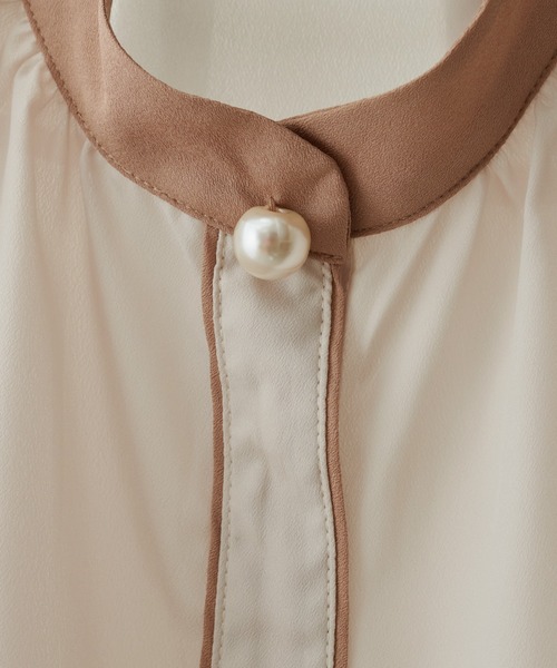natural couture（ナチュラルクチュール）の「パール釦ポイントバイカラーフレア5分袖ブラウス（シャツ/ブラウス・レディース・アイボリー/カーキ/ピンクベージュ/その他1/その他2/その他3・FREE）」の7枚目の写真