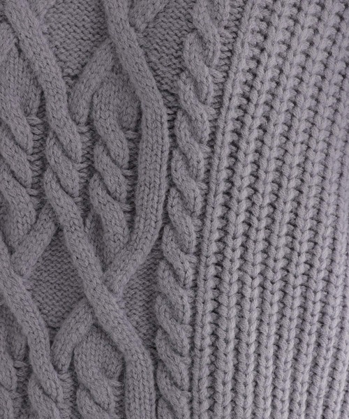 Andemiu（アンデミュウ）の「ショートケーブルニット227895（ニット/セーター・レディース・オフホワイト/ブルー/ボルドー・FREE）」の19枚目の写真