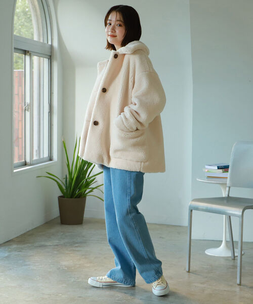 BeAMS DOT(ビームスドット)の「【WEB限定】BeAMS DOT / 襟付き ビッグボアジャケット(ブルゾン・レディース・ホワイト系その他5/ブラウン系その他4・FREE)」の18枚目の写真