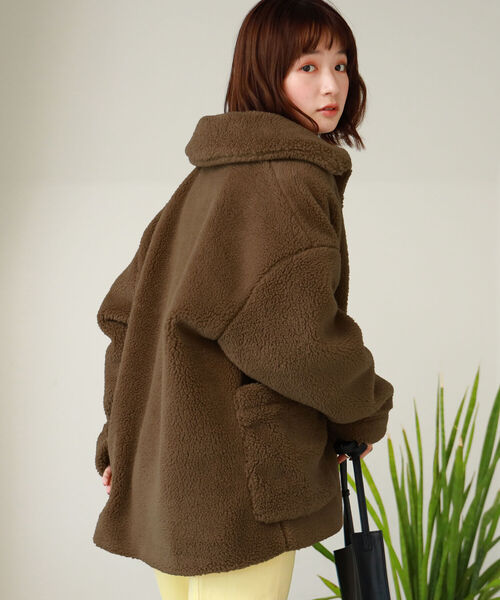 BeAMS DOT(ビームスドット)の「【WEB限定】BeAMS DOT / 襟付き ビッグボアジャケット(ブルゾン・レディース・ホワイト系その他5/ブラウン系その他4・FREE)」の11枚目の写真