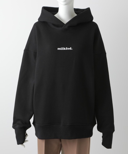 MILKFED.(ミルクフェド)の「COPPER LOGO PATCH SWEAT HOODIE(パーカー・レディース・ブラック/ブラウン/レッド/グリーン/アッシュ・ONE SIZE)」の6枚目の写真