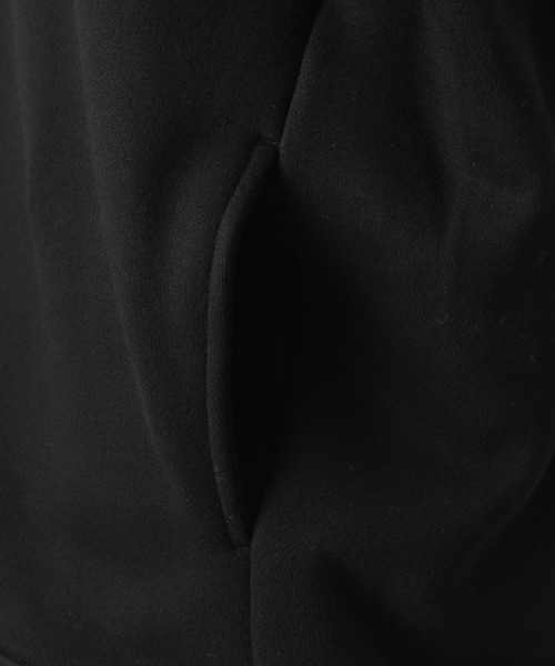 MILKFED.(ミルクフェド)の「COPPER LOGO PATCH SWEAT HOODIE(パーカー・レディース・ブラック/ブラウン/レッド/グリーン/アッシュ・ONE SIZE)」の16枚目の写真