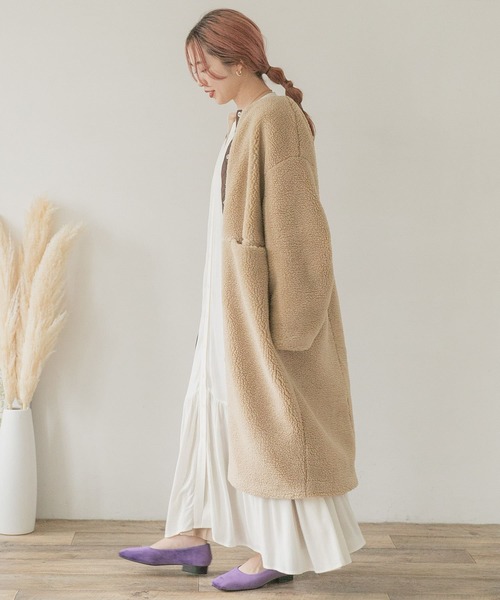 ITEMS URBANRESEARCH(アイテムズ アーバンリサーチ)の「ボアロングコート(その他アウター・レディース・ベージュ/カーキ/ブラック・FREE)」の9枚目の写真