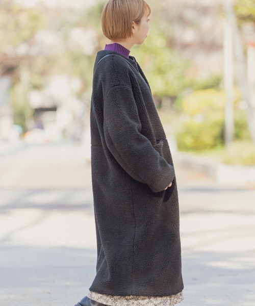 ITEMS URBANRESEARCH(アイテムズ アーバンリサーチ)の「ボアロングコート(その他アウター・レディース・ベージュ/カーキ/ブラック・FREE)」の13枚目の写真