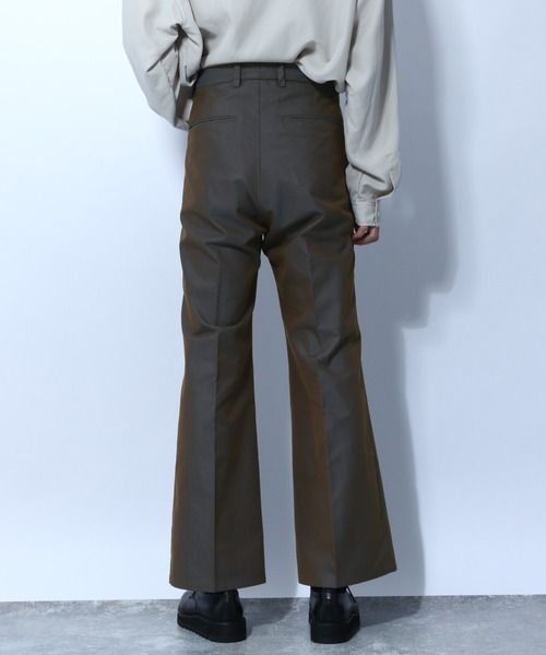 HARE（ハレ）の「シャイニーワイドフレアパンツ(HARE)（その他パンツ・メンズ・グレー系その他/ブラウン系その他・SMALL/MEDIUM）」の11枚目の写真