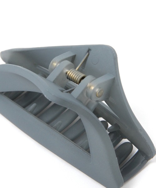 LAKOLE（ラコレ）の「トライアングルヘアクリップ / 238540（バレッタ/ヘアクリップ・レディース・ブルー/ベージュ/ブラウン/クリーム・FREE）」の5枚目の写真