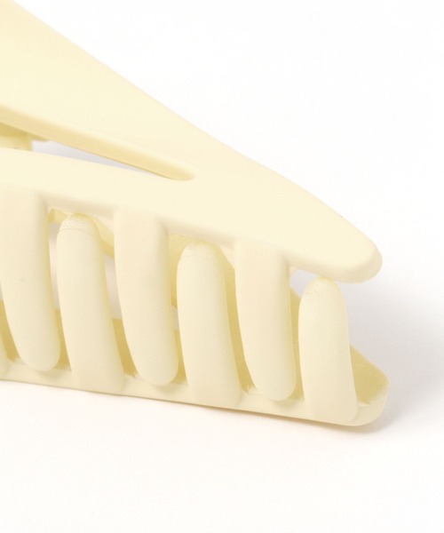 LAKOLE（ラコレ）の「トライアングルヘアクリップ / 238540（バレッタ/ヘアクリップ・レディース・ブルー/ベージュ/ブラウン/クリーム・FREE）」の10枚目の写真