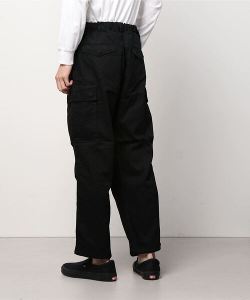 Beno(ビーノ)の「綾織 コットンツイル 6ポケット ワイド カーゴパンツ(カーゴパンツ・メンズ・ブラック/オフホワイト/ベージュ/カーキ/ネイビー・M/S/L)」の6枚目の写真