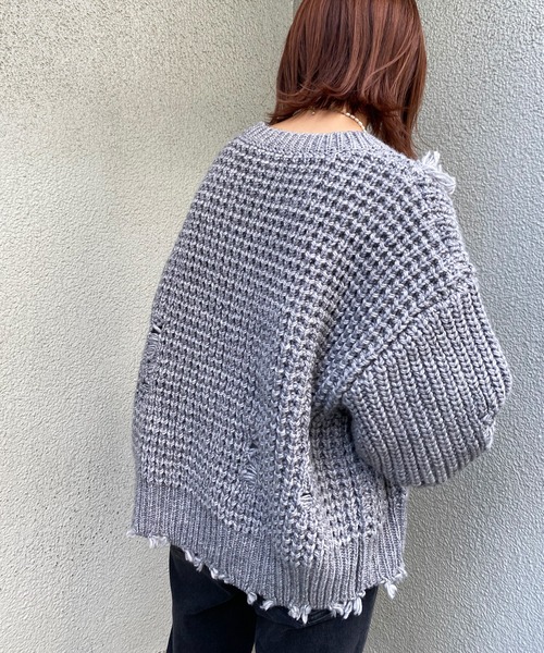 CIAOPANIC TYPY（チャオパニックティピー）の「ワッフル編みダメージニット（ニット/セーター・レディース・グレー/レッド/アイボリー・ONE SIZE）」の16枚目の写真