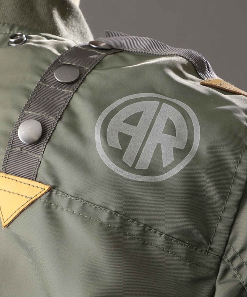 AVIREX（アヴィレックス）の「【直営店限定】ライト MA-1 リモデル タクティクス / LIGHT MA-1 REMODEL TACTICS / アヴィレックス / AVIREX（MA-1・メンズ・ライトグレー/ブラック/セージグリーン・MEDIUM/LARGE/X-LARGE/XX-LARGE/FREE）」の20枚目の写真